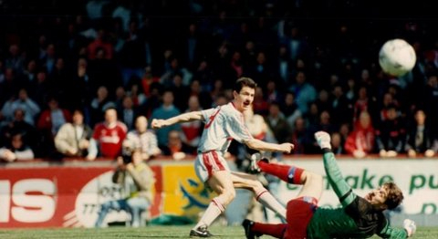 ian-rush-vs-cpfc-1990-fa-cup.jpg